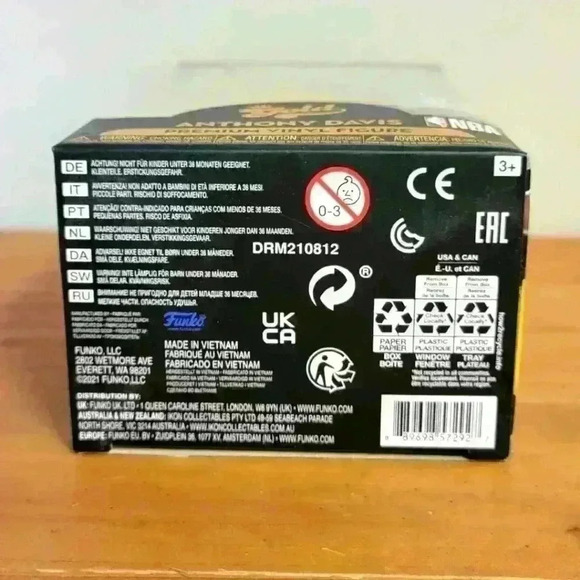 Funko gold NBA legend Anthony Davis LA Lakers - Picture 2 of 6